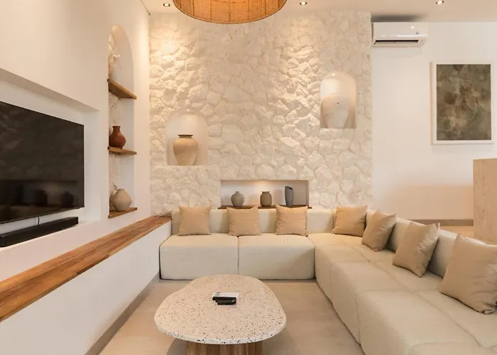 Santika - By Yolla Hospitality Villa